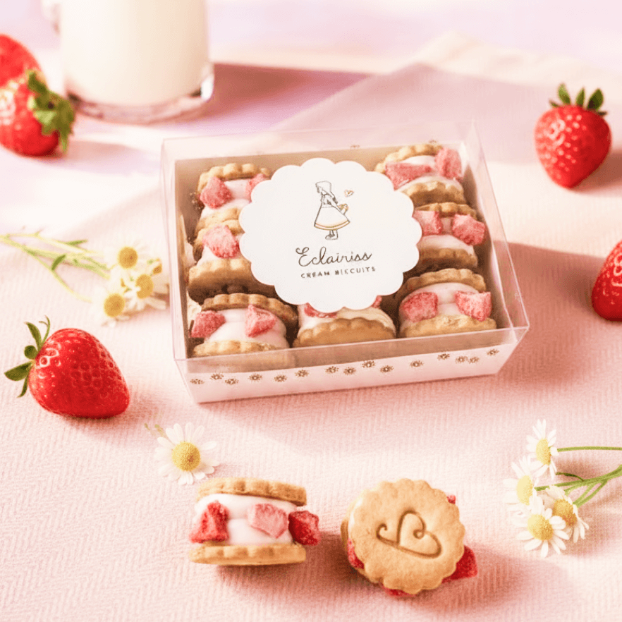 Image of a Strawberry cream biscuits